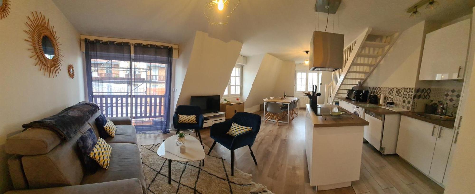 Duplex Au Coeur De Deauville Avec Vue Imprenable Et Parking Prive Екстер'єр фото